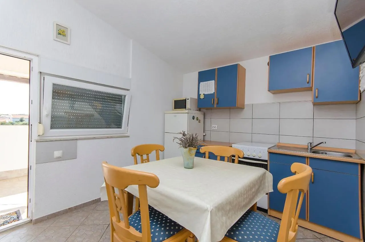 Apartments Zdenko Vir Croatia